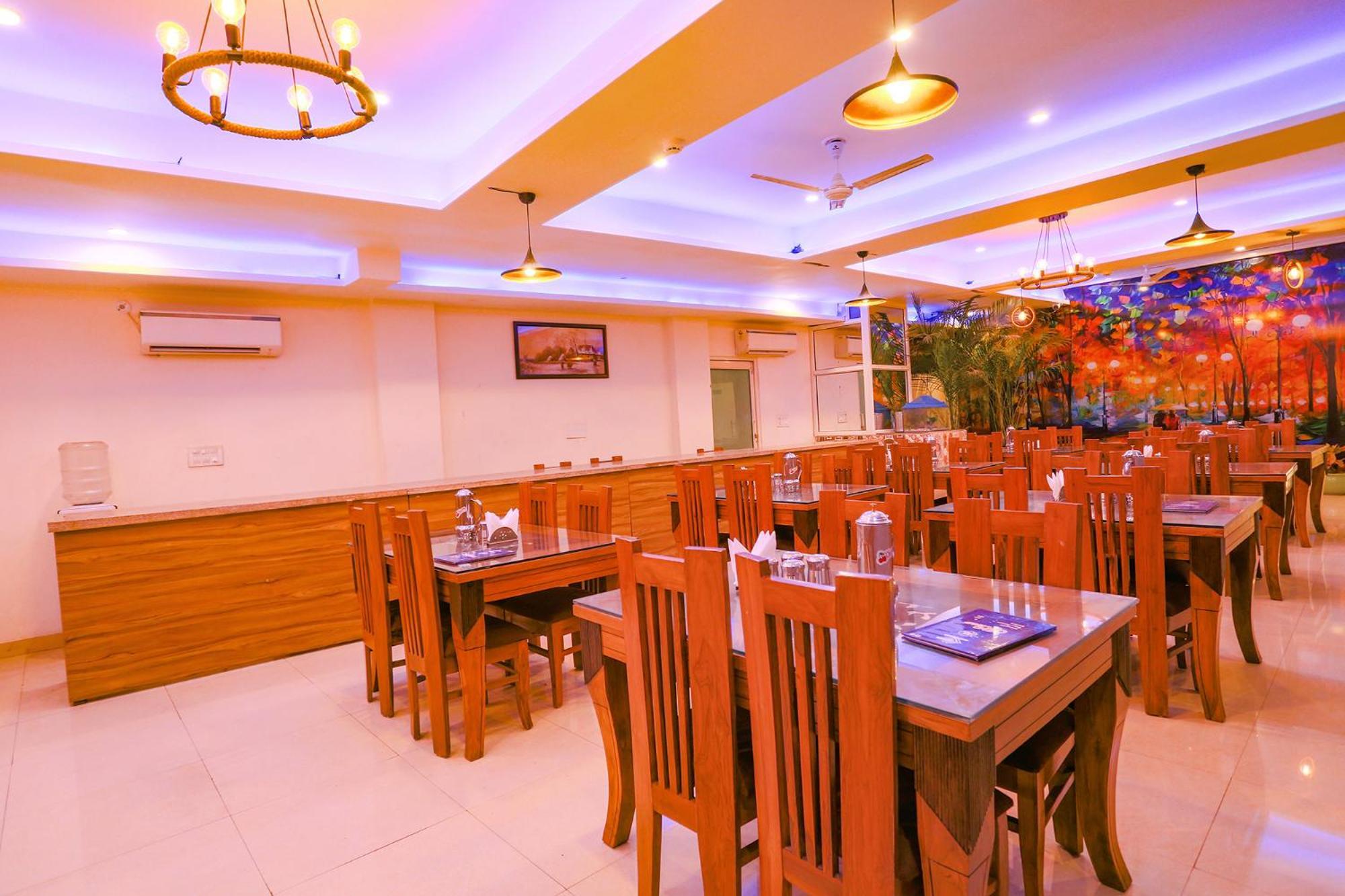 Fabhotel The Kiara Near Igi Delhi Airport Нью-Дели Экстерьер фото